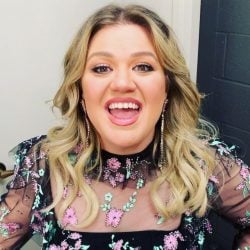 Kelly Clarkson | Celeb Masta 56