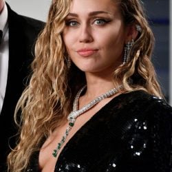 Miley Cyrus | Celeb Masta 230