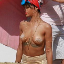 Rihanna | Celeb Masta 197