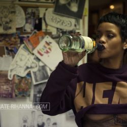 Rihanna | Celeb Masta 5